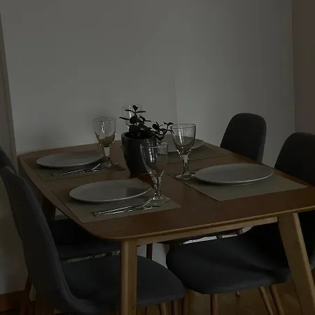 Riverpark - One-bedroom Near Downtown Apartment Riga
