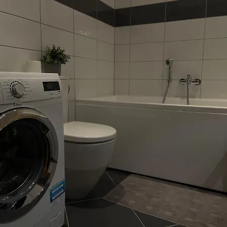 Daire Riverpark - One-bedroom Near Downtown