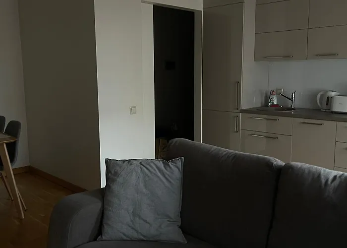 Riverpark - One-bedroom Near Downtown