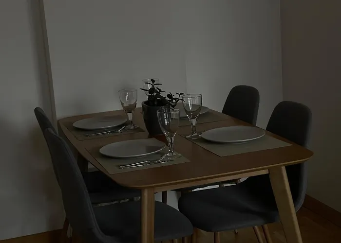 Riverpark - One-bedroom Near Downtown Апартаменты Рига